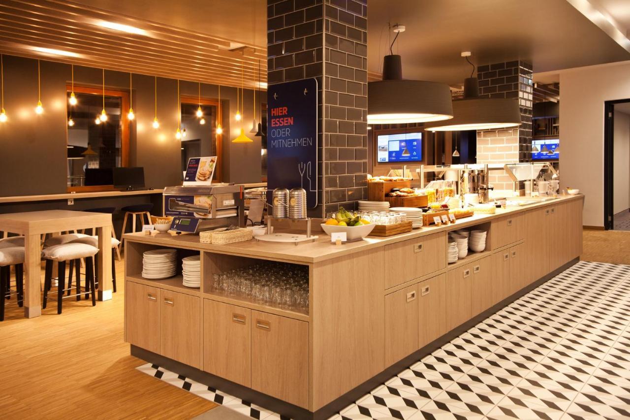 Holiday Inn Express & Suites - Basel - Allschwil By Ihg Экстерьер фото